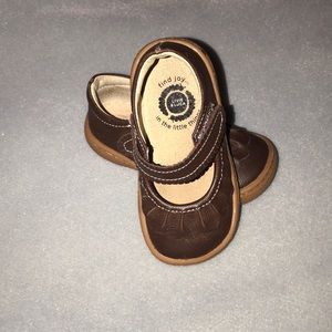 Livie & Luca size 5